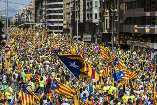 Passeig de Gràcia during the September 11 protest in 2017 /by ACN)